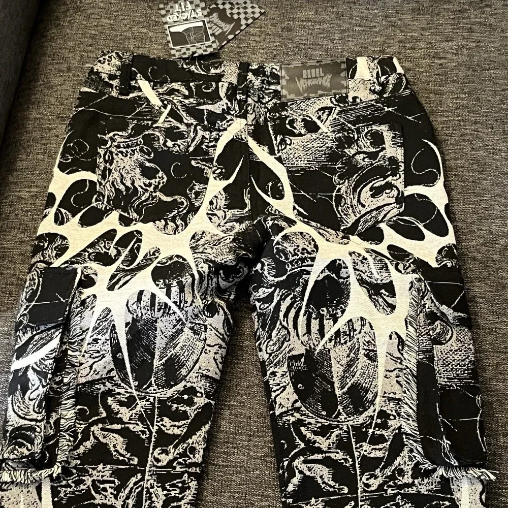 Rebel Vengeance Pants Mens 32x32 Black Flame Tapestry Cargo Gothic Stacked Fit